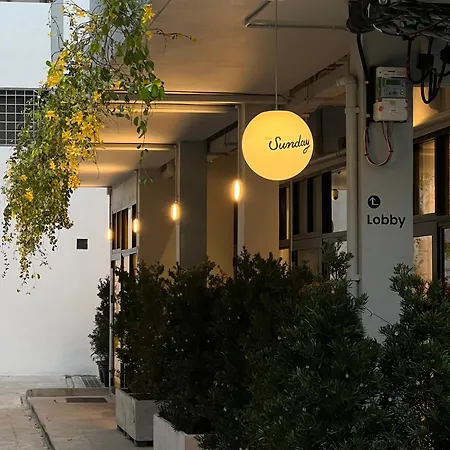 Dear Sunday Hometel Bangkok